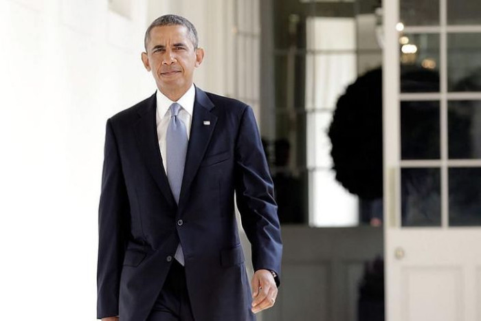 Cựu Tổng thống Mỹ Barack Obama từng hút 10 điếu thuốc mỗi ngày vì áp lực.