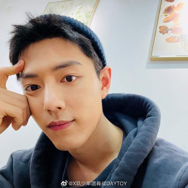 'Tái xuất' sau 2 tháng không cập nhật Weibo, sức nóng Tiêu Chiến khiến nhiều ngôi sao phải dè chừng Ảnh 3