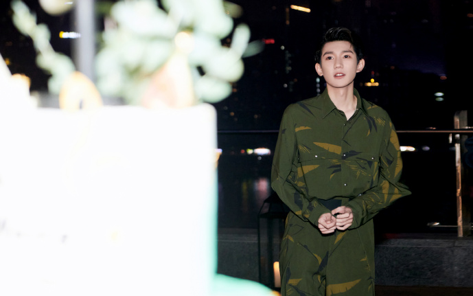 Vương Nguyên (TFBoys) - Hệ thống ngôn ngữ gặp chút 'vấn đề' Ảnh 2