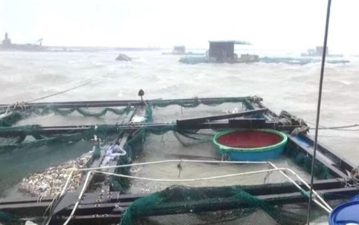 Bão số 13 giật cấp 16, nhiều tỉnh thành yêu cầu người dân không ra khỏi nhà Ảnh 2