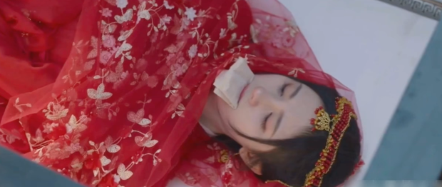 Cúc Tịnh Y bị chê với nét diễn 'giả trân': Cảnh bắt cóc y như ngậm bông trang điểm Ảnh 5