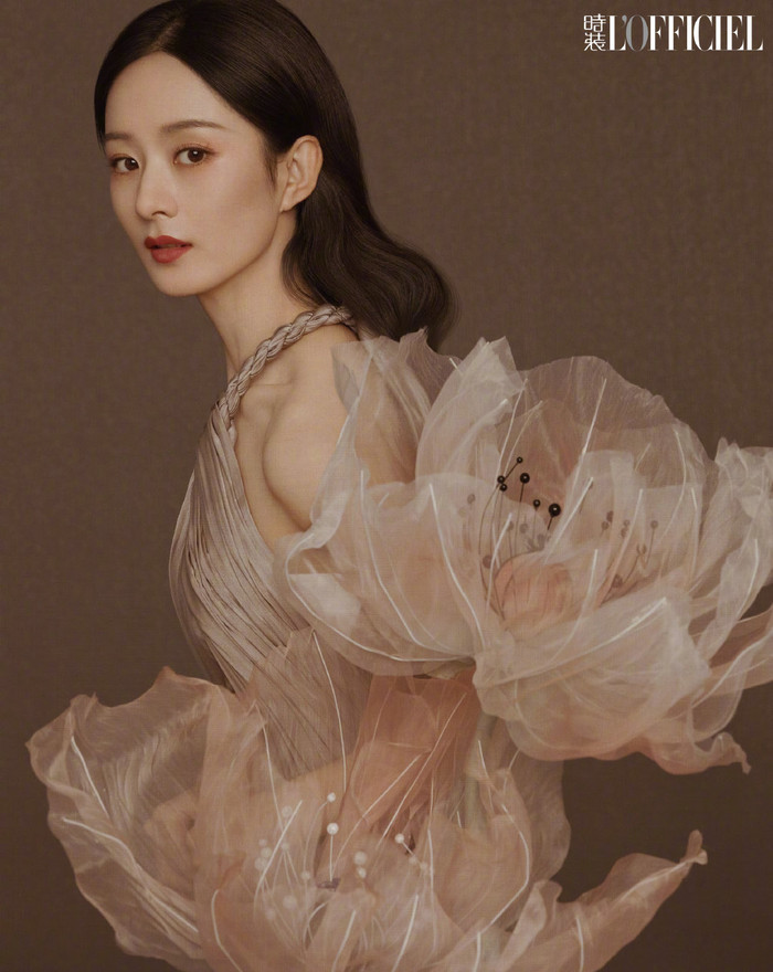 Triệu Lệ Dĩnh ngày càng xinh đẹp và thần thái hơn trên tạp chí Ảnh 5