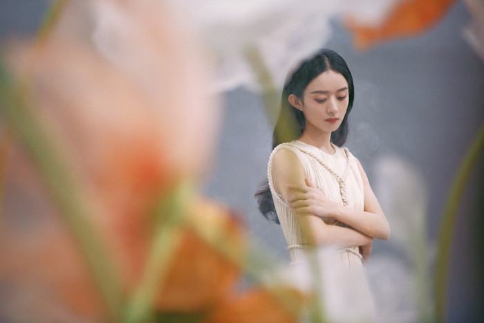 Phùng Thiệu Phong xuống sắc, phờ phạc trong khi bà xã Triệu Lệ Dĩnh xinh như tiên nữ Ảnh 10