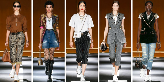 Trang phục trong show diễn digital của D&G.