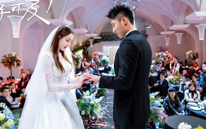 Địch Lệ Nhiệt Ba và Hoàng Cảnh Du lại bị nghi hẹn hò vì có chung một vệ sỹ Ảnh 2