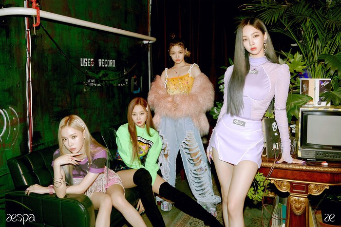 aespa xuất sắc ôm về thành thích MV debut đạt 10 triệu views nhanh nhất.