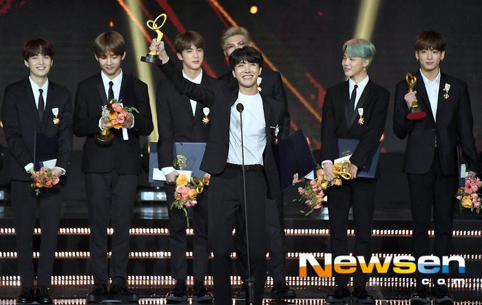 BTS bày tỏ cảm xúc trước thành công, tiết lộ mục tiêu tương lai Ảnh 4