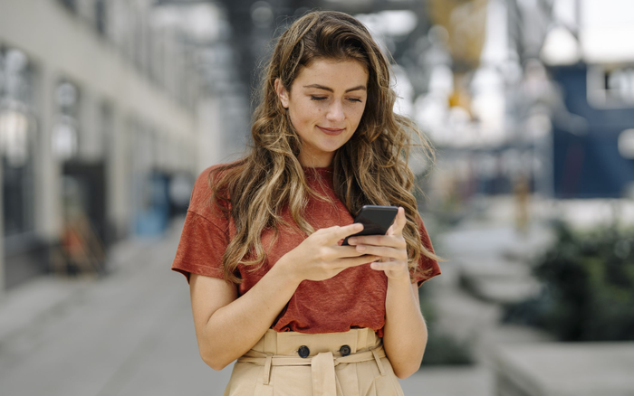 Smartphone có thể 'lấy đi' gần 9 năm cuộc đời của bạn Ảnh 2