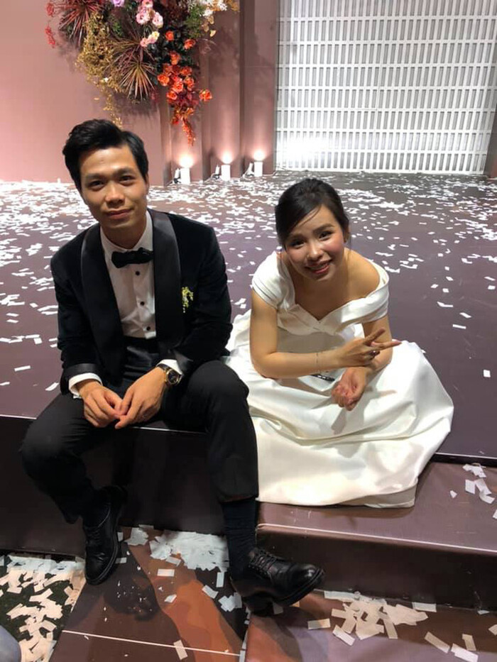 Cô dâu Viên Minh và chúc rể Công Phượng