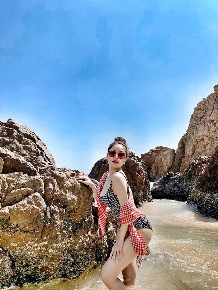 Hotgirl Trâm Anh công khai đang hẹn hò, dân mạng 'nháo nhào': Là ai đây? Ảnh 4