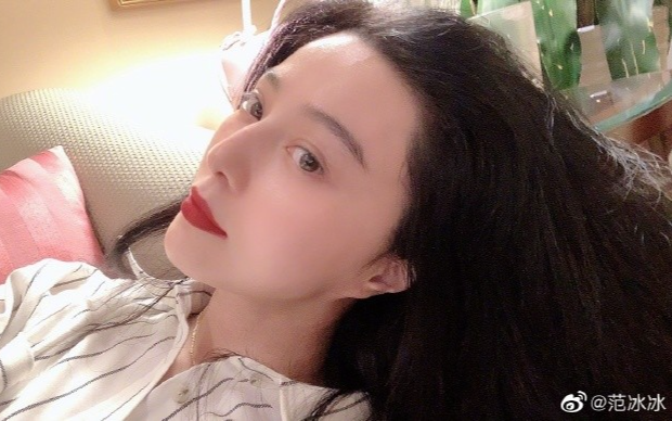 Phạm Băng Băng bị nghi đang mang thai, xuất hiện tại 'Bệnh viện bà mẹ và trẻ em' ở Thượng Hải Ảnh 2