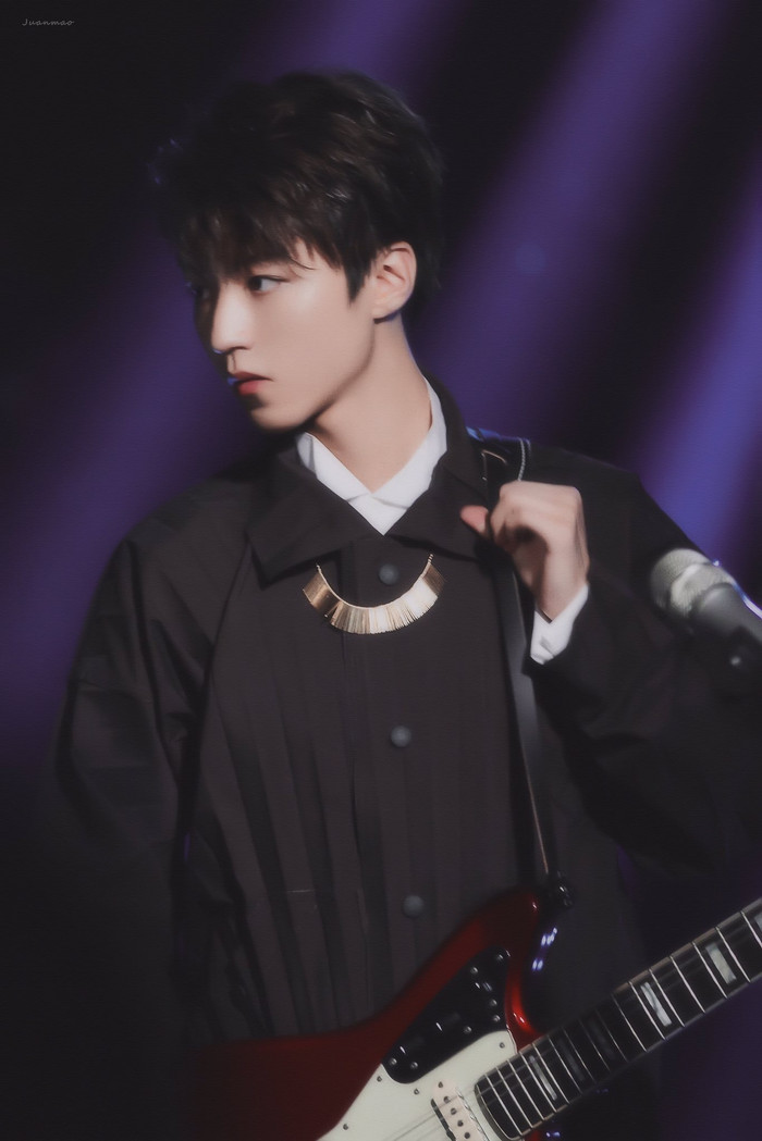 Vương Tuấn Khải - chàng trai 'dẻo miệng' nhất TFBoys Ảnh 3