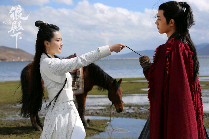 'Lang điện hạ' của Tiêu Chiến, Lý Thấm bất ngờ lên sóng tối 19/11 sau hai năm 'đắp chiếu' Ảnh 6