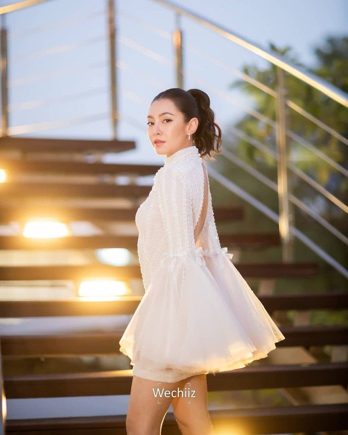 Bella Ranee không áp lực về doanh thu của phim điện ảnh 'E-Riam Sing', giữ vé mời dành riêng cho bạn trai Ảnh 15