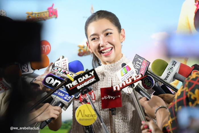 Bella Ranee không áp lực về doanh thu của phim điện ảnh 'E-Riam Sing', giữ vé mời dành riêng cho bạn trai Ảnh 16