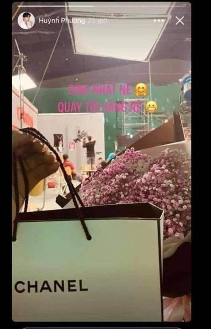 Hàng loạt những bằng chứng được dân mạng khẳng định Huỳnh Phương - Ngọc Trâm đang hẹn hò. 