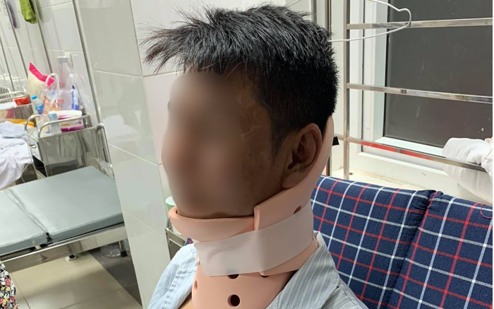Tài xế ô tô bị đánh gãy xương sườn, chấn thương cổ sau va chạm giao thông Ảnh 2