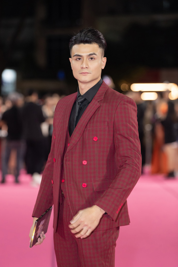 Siêu mẫu Vĩnh Thuy.