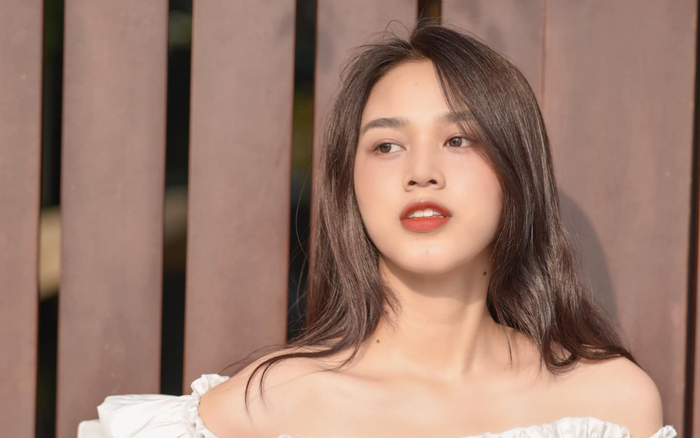 Hoa hậu Đỗ Thị Hà: Nhan sắc trong veo thu hút mọi ánh nhìn kể cả khi không make-up Ảnh 2