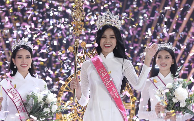 Đọ trình độ học vấn của top 3 Hoa hậu Việt Nam 2020: Ai 'khủng' hơn ai? Ảnh 2