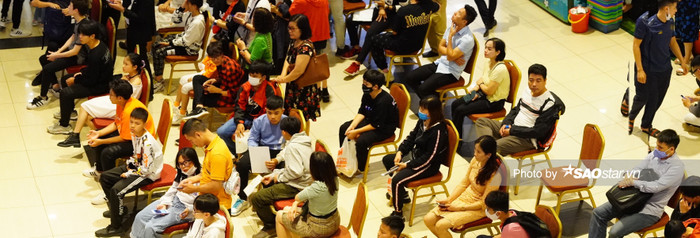 Dàn thí sinh tấp nập đổ bộ vòng casting đầu tiên 'Giọng hát Việt nhí 2021' tại Hà Nội Ảnh 5
