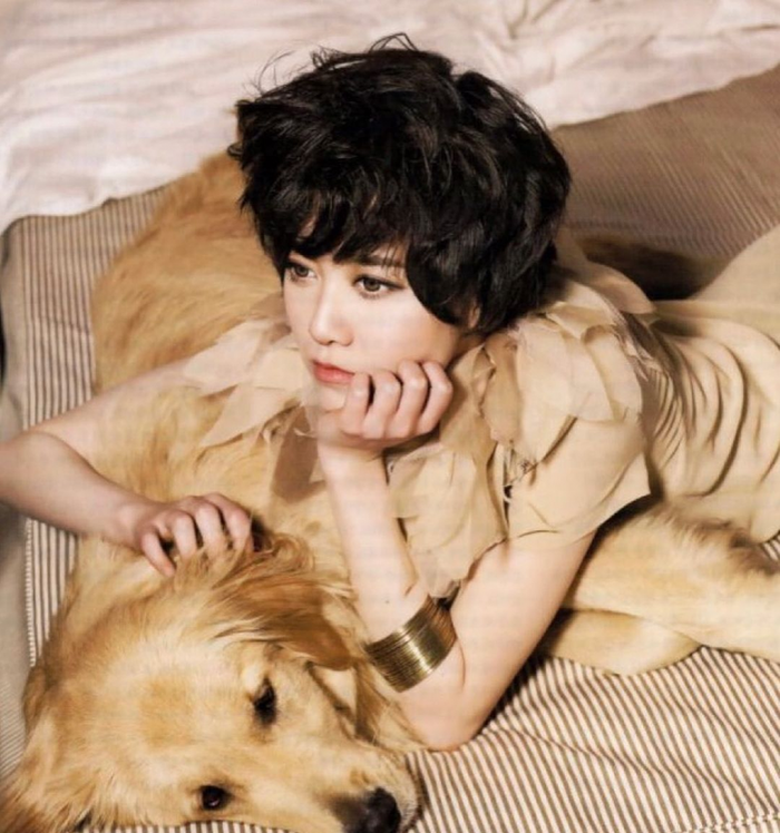 Hốc hác với kiểu tóc tomboy, Goo Hye Sun vẫn được khen xinh như búp bê, Knet cà khịa: 'Búp bê Annabelle' Ảnh 5