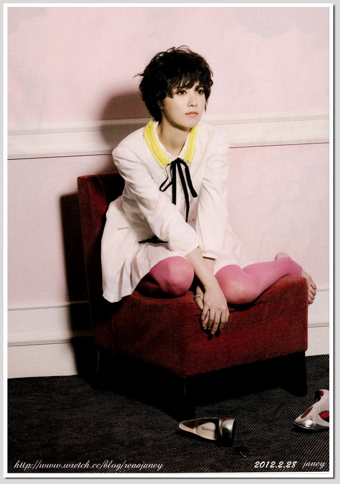 Hốc hác với kiểu tóc tomboy, Goo Hye Sun vẫn được khen xinh như búp bê, Knet cà khịa: 'Búp bê Annabelle' Ảnh 10