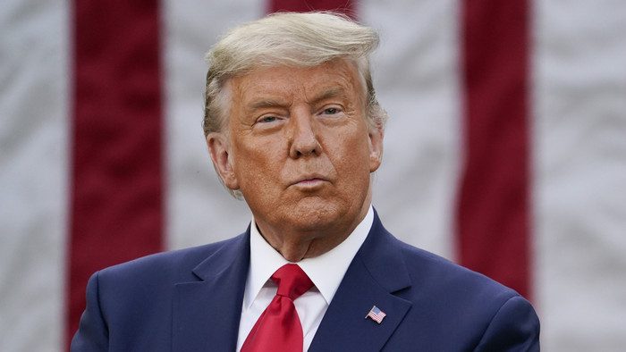 Tài khoản Twitter của ông Trump sẽ mất đi các chính sách đặc biệt được áp dụng cho lãnh đạo thế giới, cũng như một số chính trị gia, sau khi rời Nhà Trắng. (Ảnh: AP)