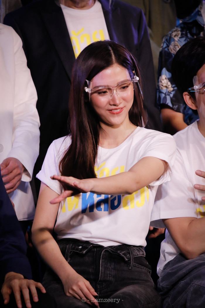 Baifern Pimchanok tiết lộ lý do phải nhập viện liên tiếp 2 lần, sẽ giảm bớt công việc Ảnh 10