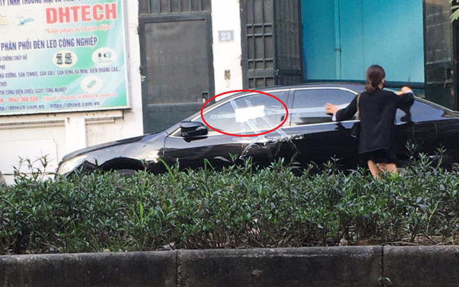 Đỗ xe thiếu ý thức, cô gái liền bày trò trừng phạt 'độc lạ' khiến tài xế chỉ còn biết câm nín Ảnh 2