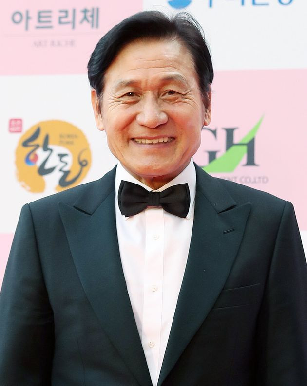 Ahn Sung Gi.