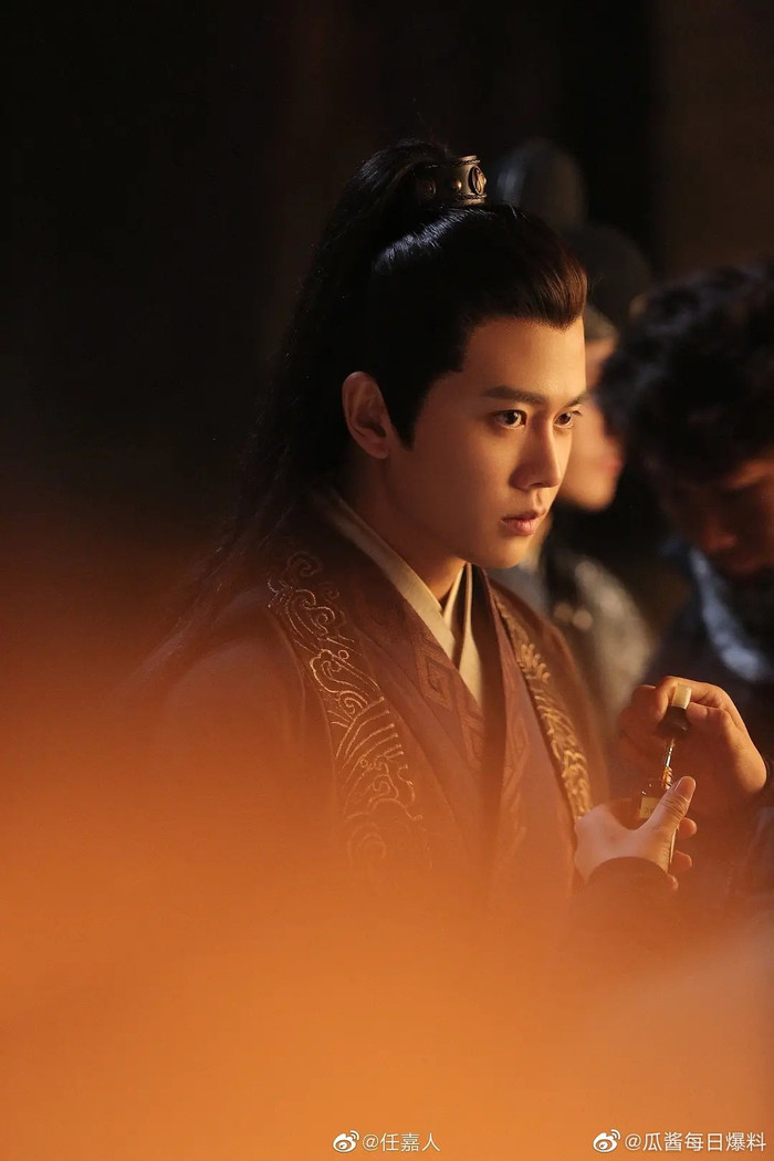 Một đời một kiếp là dự án phim hiện đại đầu tiên của anh sau thành công từ Cẩm y chi hạ