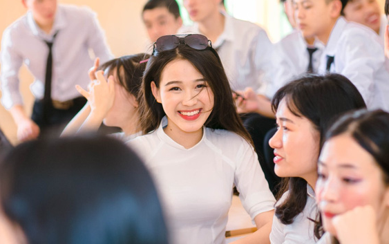 Ngoài thành tích học tập ấn tượng, các chi tiết này còn chứng minh Đỗ Thị Hà là 'nàng hậu' cực kỳ ham học Ảnh 2