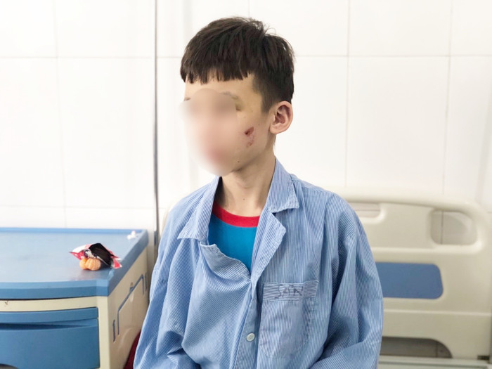 Duy đang được điều trị tại bệnh viện.