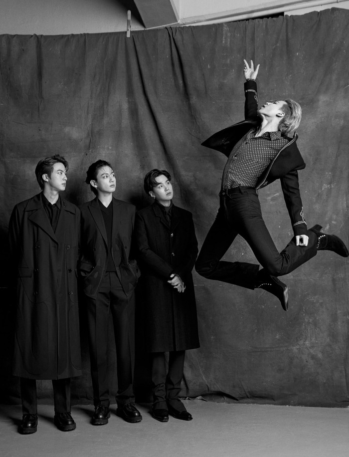 BTS lên bìa Esquire Mỹ: 'Thống trị thế giới không phải dự định' Ảnh 6
