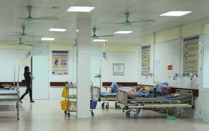 Hơn 120 người dân nhập viện điều trị sau bữa tiệc liên hoan mừng khánh thành chùa Ảnh 2