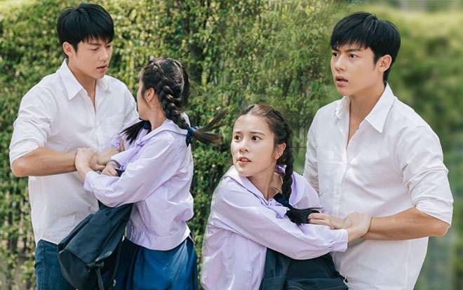 Paeng và Athit trong Trab Fah Mee Tawan - Cặp đôi ngược nhau tơi tả rồi lại yêu nhau nguyện thề sống chết Ảnh 2