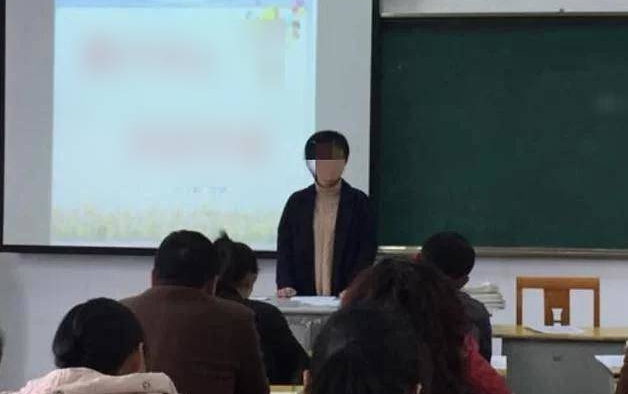 'Dằn mặt' ông bố không đi họp phụ huynh, cô giáo 'tung' chuyện gia đình phá sản vào group đông thành viên Ảnh 2