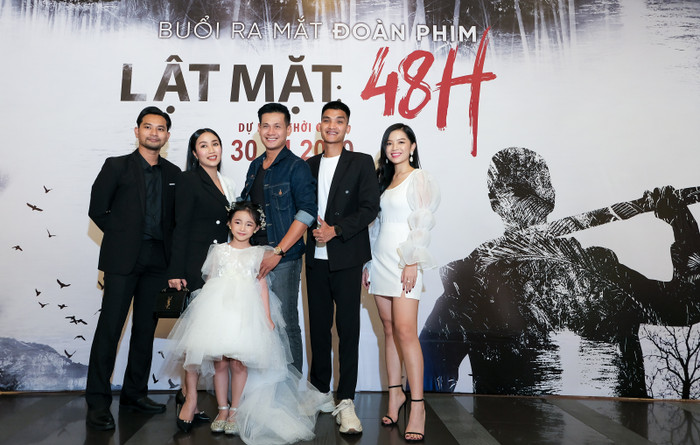 Rút kinh nghiệm tránh kiện tụng, Lý Hải tung sớm bản rap OST 'Lật mặt 5' Ảnh 15