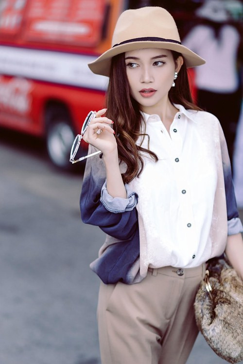 Sĩ Thanh bình thường đã rất xinh đẹp.
