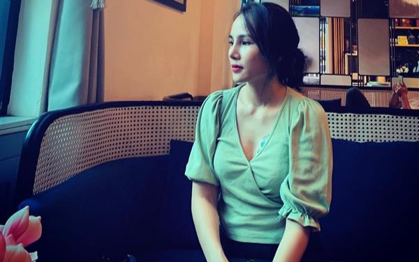 Bắt hotgirl điều hành đường dây đánh bạc tiền tỷ mỗi ngày Ảnh 2