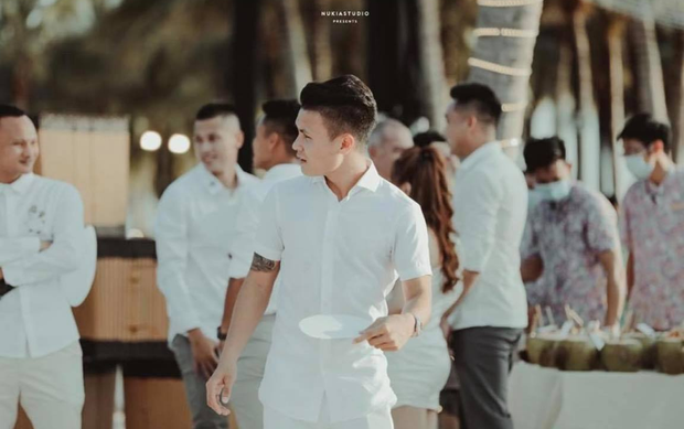 Quang Hải đặt lại trạng thái 'độc thân' sau ồn ào nghi bị Huỳnh Anh cắm sừng Ảnh 2