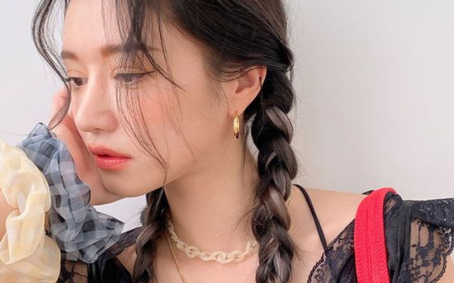 Làm thế nào để lông mi mọc dài rợp bóng trong một tháng? Ảnh 2