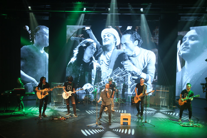 Phạm Anh Khoa thay thế Trần Lập trở thành giọng ca chính trong ban nhạc Bức Tường Ảnh 6