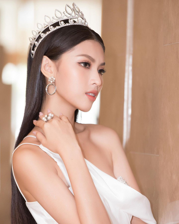 Miss Grand International: Ngọc Thảo thần thái 'sắc lẹm' đối đầu dàn mỹ nữ Thái Lan - Nam Phi - Mỹ Ảnh 4