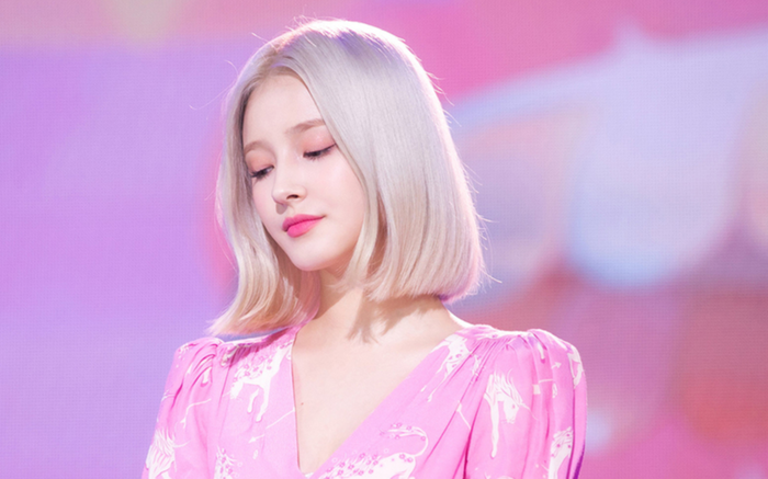 Nancy (Momoland) ngừng hoạt động, tự cách ly vì COVID-19 Ảnh 2