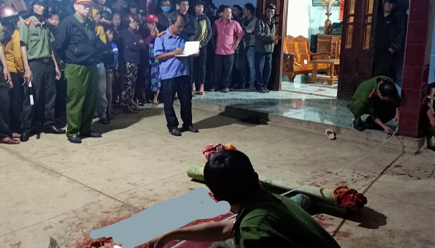 Hiện trường vụ nổ súng tối 26/11. Ảnh: Báo Tiền Phong