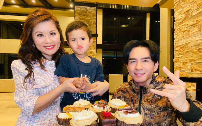 Đan Trường đón tuổi 45, tiết lộ quà khủng từ con trai khiến ai cũng bất ngờ Ảnh 2