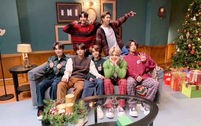 Loạt tin vui từ BTS: 'Life Goes On' #1 Billboard's Hot 100, MV 'Mic Drop' đạt 800 triệu lượt xem Ảnh 2