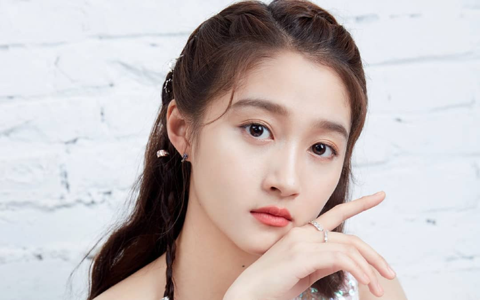 Bị fan tố không chuyên nghiệp, Quan Hiểu Đồng đáp trả: 'Tất cả đều rất tốt, chỉ là tôi chưa đủ tốt' Ảnh 2